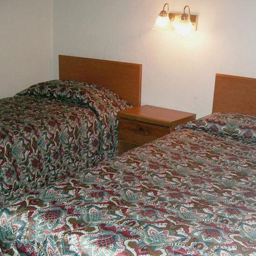 East Street Inn & Suites Tipton Room photo